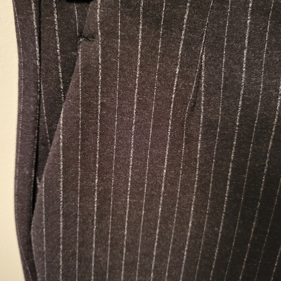 Gap Crop Flare Womens Dress Pants Black with Grey Stripe - Size 4 - Picture 4 of 7